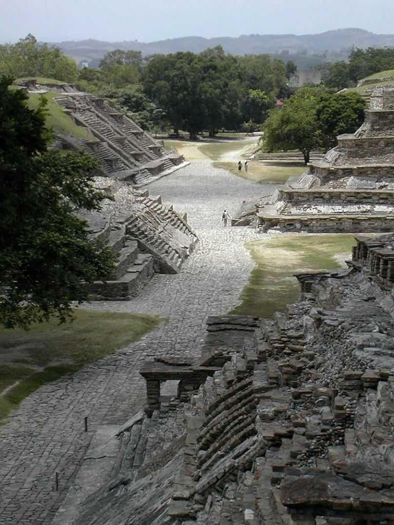 El Tajín is a ruin you can visit near Veracruz and is similar to what you'll see in the film. Photo: CC BY-SA 2.0