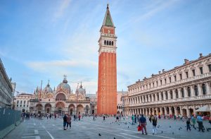 Featured in Jaya Travel's 15-day Europe tour, Grand Wonders of Europe, and the 9-day Europe tour, European Highlights, this image shows St. Mark's Square in Innsbruck.