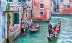 Gondala-Ride-Venice-Exclusive-Europe-Tour-Jaya-Travel-Tours banner - Jaya Travel & Tours